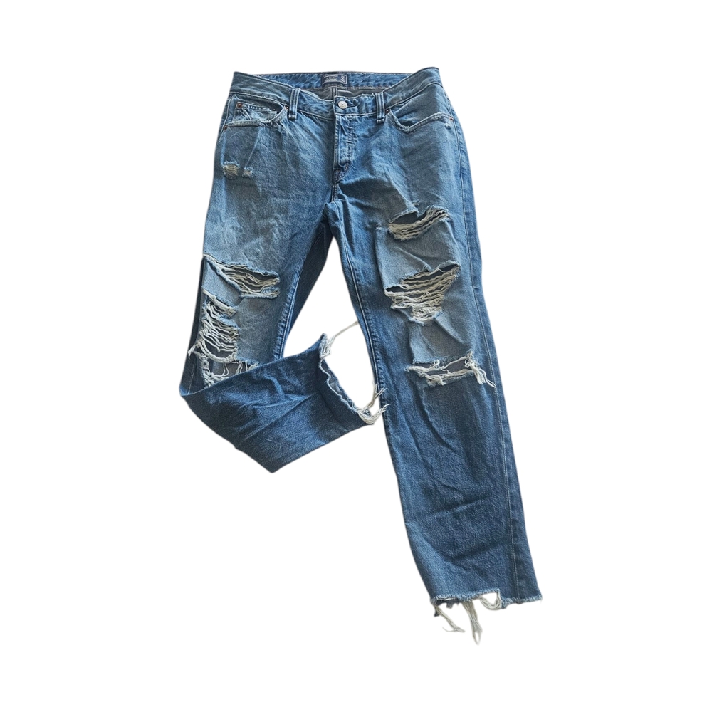 Distressed Boyfriend Jeans
